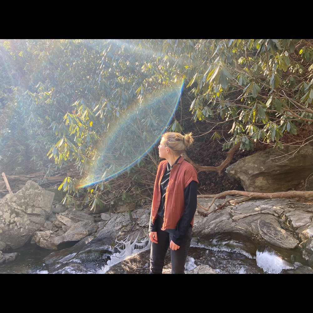 Meet your Posher, Carrie